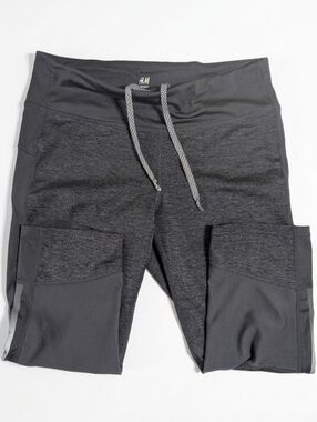 H&M Sport Capri Leggings Gray Heathered Mesh Athletic Pants Medium